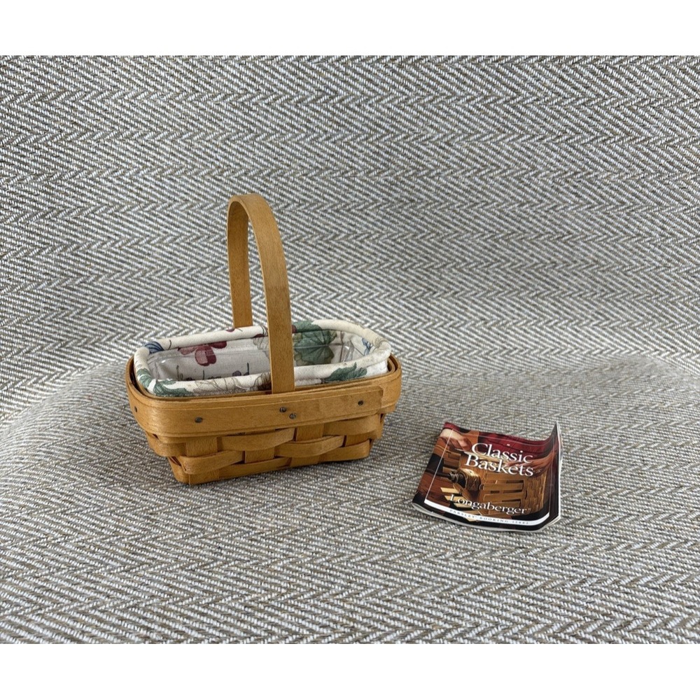 Longaberger Parsley Basket With Liner  & Protector 2000